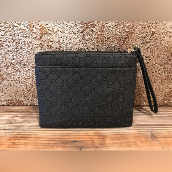 NWOT Anne Klein Black Logo Embossed Wristlet Wallet Clutch Bag - Picture 3 of 14